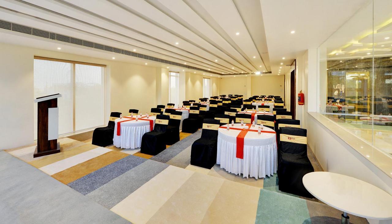 Mastiff Select Gulbarga Hotel Kalaburagi Exterior foto