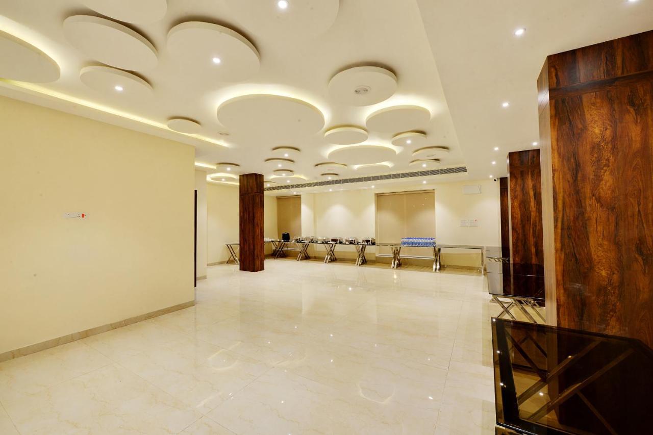 Mastiff Select Gulbarga Hotel Kalaburagi Exterior foto