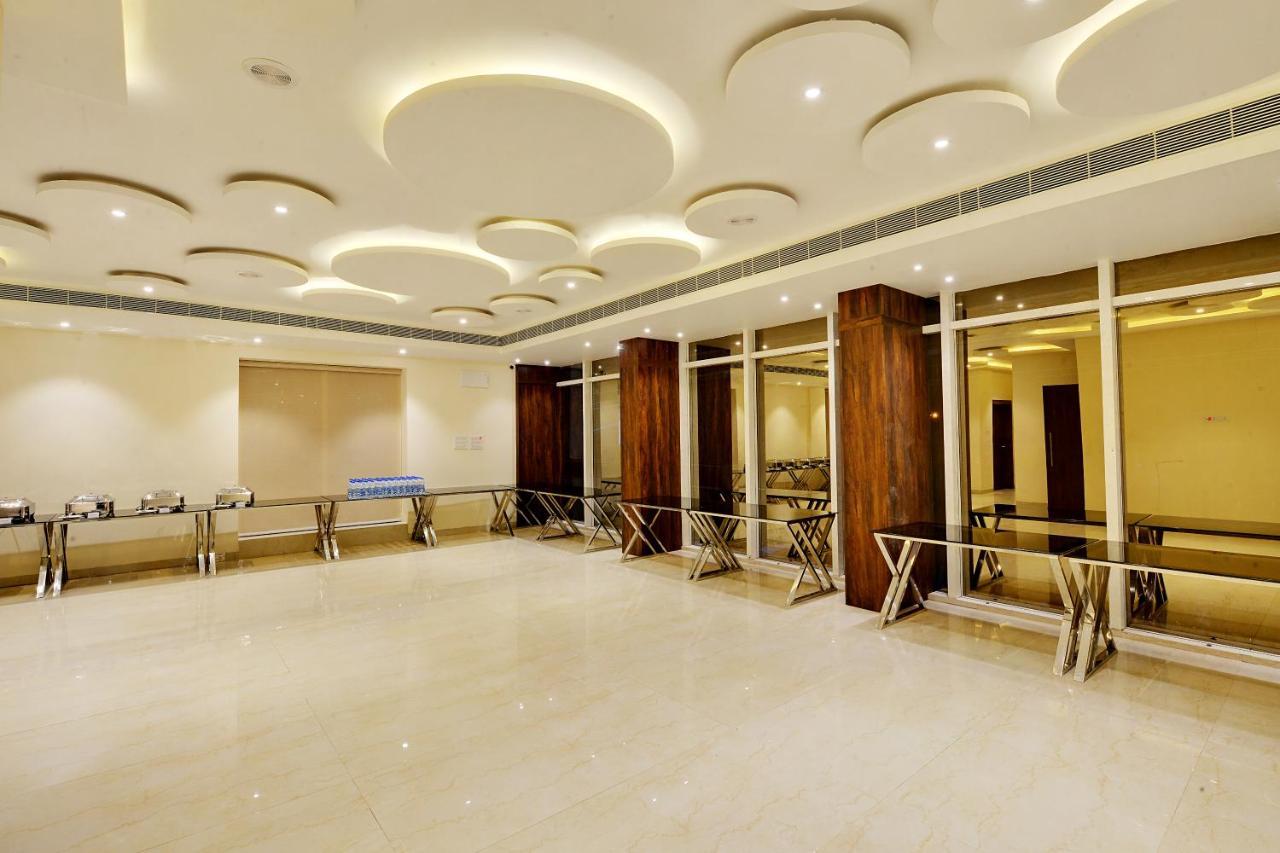 Mastiff Select Gulbarga Hotel Kalaburagi Exterior foto