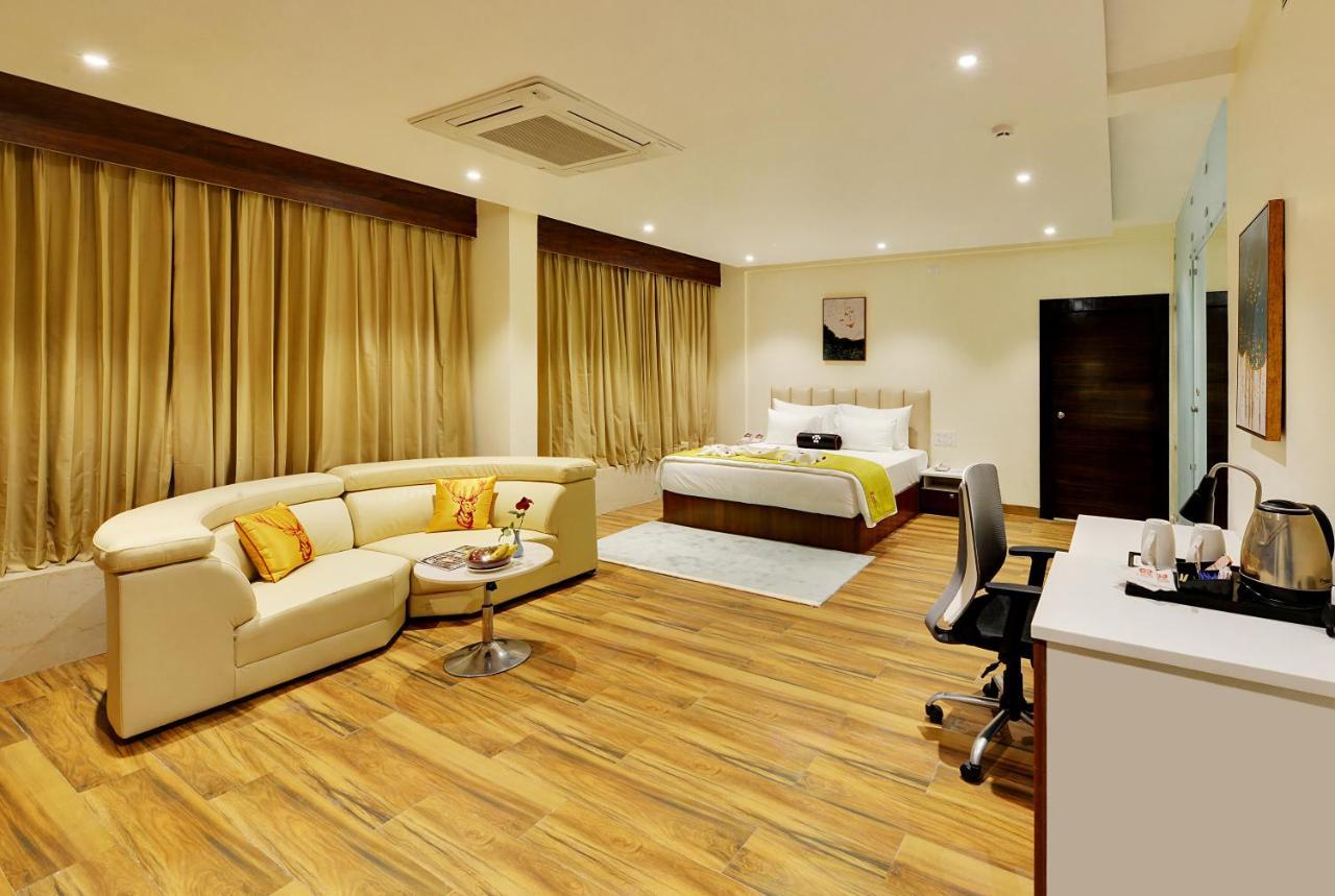Mastiff Select Gulbarga Hotel Kalaburagi Exterior foto