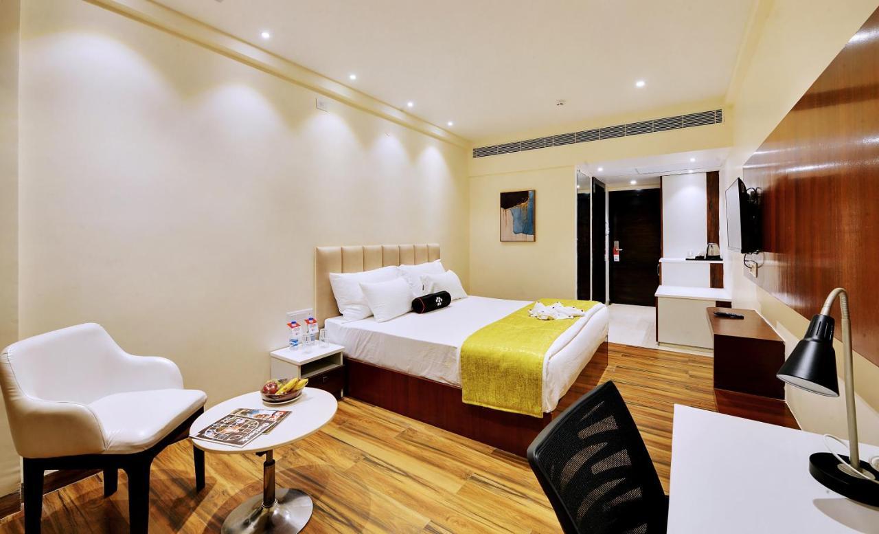 Mastiff Select Gulbarga Hotel Kalaburagi Exterior foto